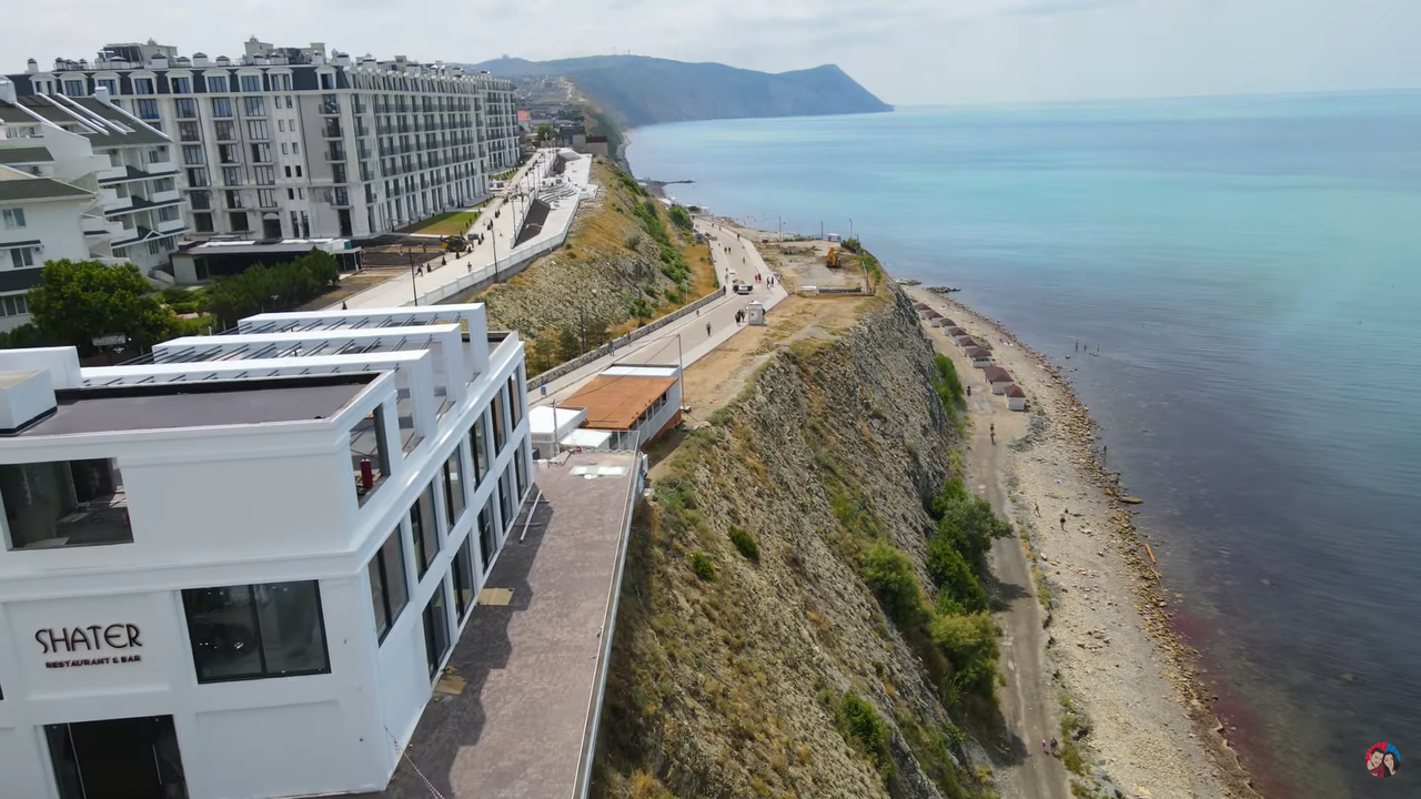  Анапа,